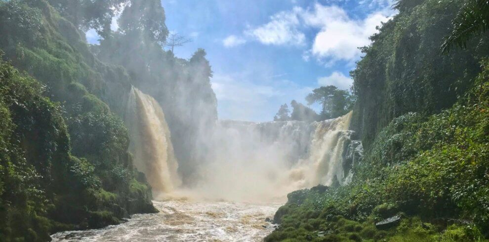 Kongou Falls Gabon (copyright Stuart)