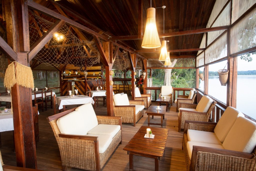 Doli Lodge Dzanga-Sangha / Dining area