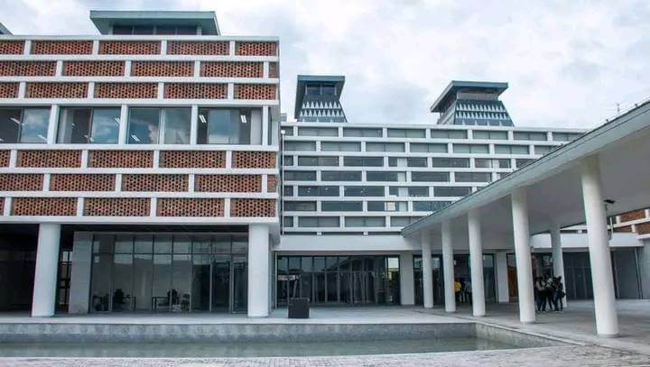 Upon entering of the National Museum of the DRCongo